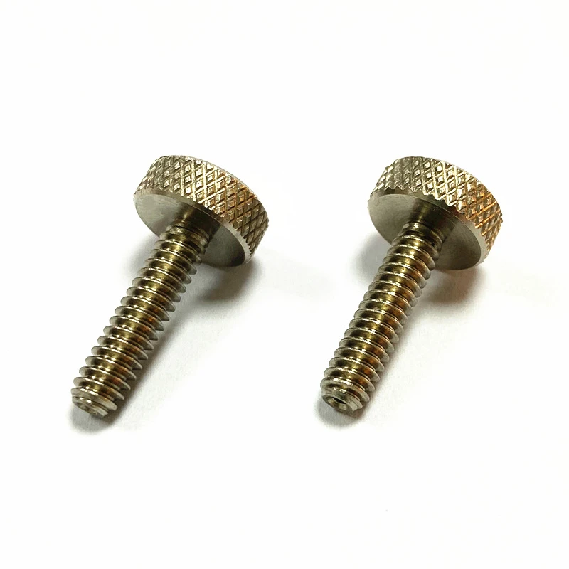 DIN653 लो-प्रोफाइल knurled-head थम्ब स्क्रू