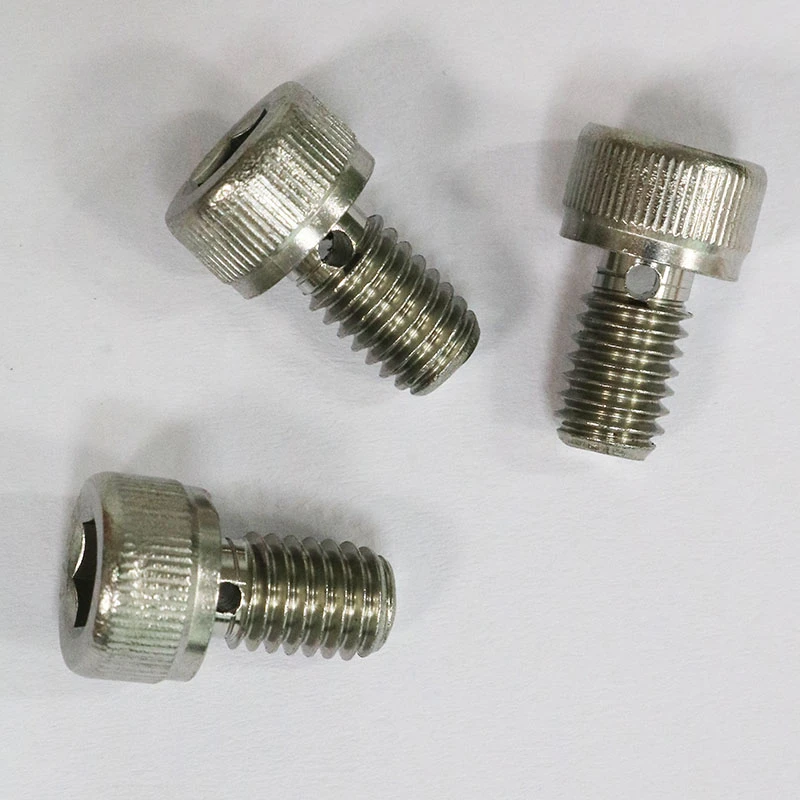 through hole cap bolt 4